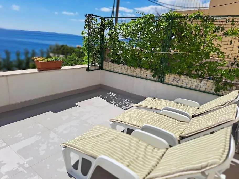 Apartment Mario-50M From The Beach,Terrace With Sea View! Split